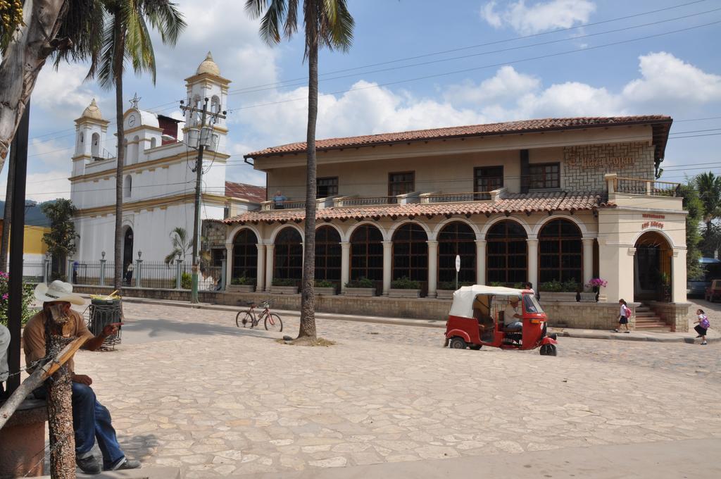 Hotel Plaza Copán Exterior foto