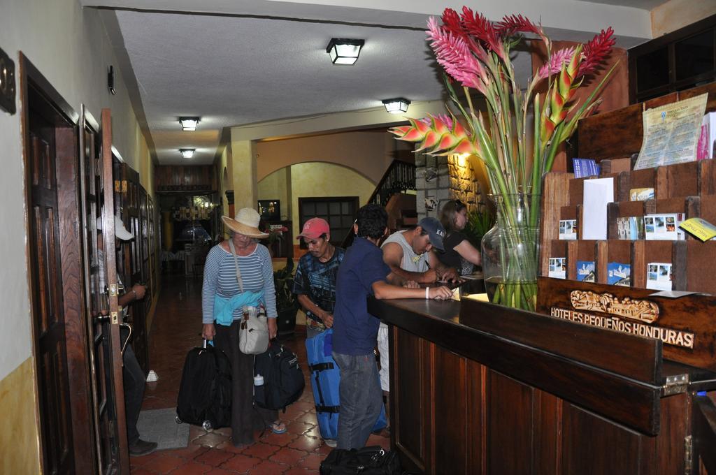 Hotel Plaza Copan Exterior foto